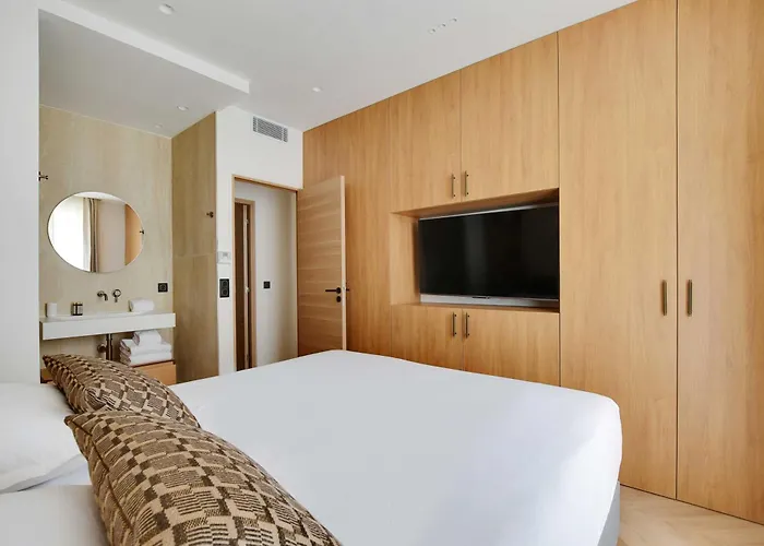 Moderne - 3br-6p - Montorgueil *